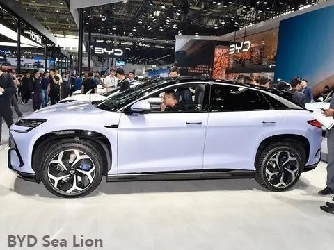2024 Byd Sea Lion 07 EV Pure Electric Middengrote SUV met een batterijcapaciteit van 71,8 Kwh