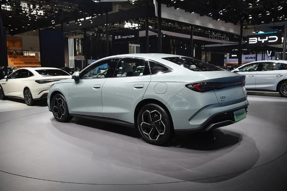 2024 BYD Seal 06 DM-I PHEV Hybrid Auto EV Car met 550L bagageruimte