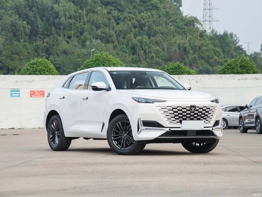 2024 Changan Uni-V 2.0t Sedan met maximaal vermogen 245/45 R20 en kilometertraje ≤10000 km