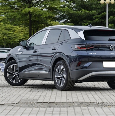 SUV 2024 tweedehands VW ID. 4 Crozz 5 Long Range 600km 5 zitplaatsen elektrische auto gemaakt