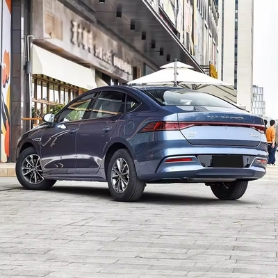 316 N M Maximaal koppel van de motor Elektrische auto met lithiumbatterie van Chinese leveranciers