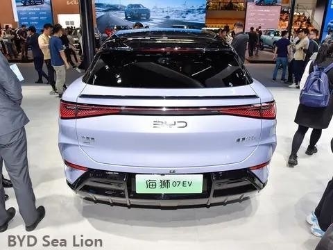 2024 Byd 5 deuren 5 zitplaatsen Sea Lion 07EV Compact SUV Lengte Breedte Hoogte mm 4830X1925X1620
