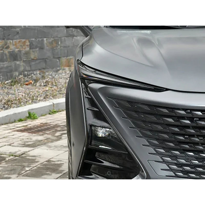 Chang introduceert een Uni-T 2023 Second Generation 1.5t Sport Ultimate Compact SUV voor off-road.