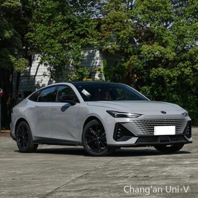 Changan Uni-V Idd 1.5t 2023 Vaste elektrische hybride gebruikte auto met off-road mogelijkheden