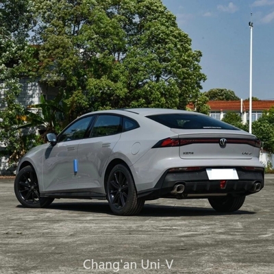 2023 Multifunctioneel stuurwiel Changan Uni-V Idd Hybride/Benzinvoertuig voor prestaties