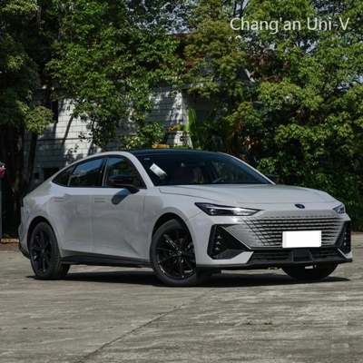 2023 Changan Uni-V Intelligent Electric Idd Plug-in Hybrid 1.5t 113km Compacte auto