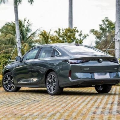 Changan Qiyuan A05 Compact 1.5L Plug-in Hybrid Fast Charging Sedan De perfecte keuze