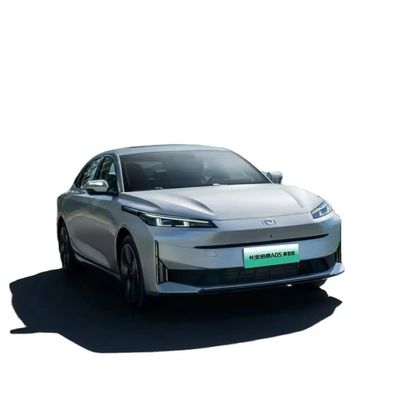 Hybride elektrisch voertuig 1.5L Compact elektrische sedan 4785*1840*1460mm Automatische versnellingsbak