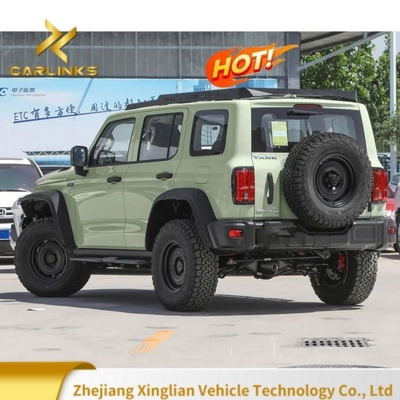 Turbo 4WD Classic Car 2024 model met zijdelingse deurinlaat en 300 2.0t