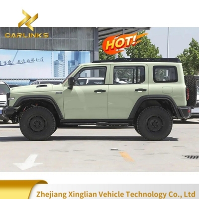 Turbo 4WD Classic Car 2024 model met zijdelingse deurinlaat en 300 2.0t