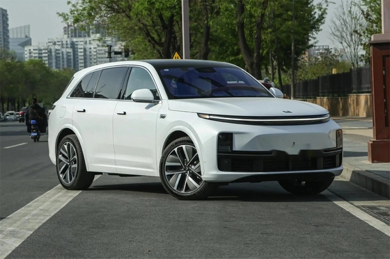 Li Auto L7 Air 5 zitplaatsen 1.5t 40.9kwh 4WD Midsize tot Full-Size SUV met aanpassing