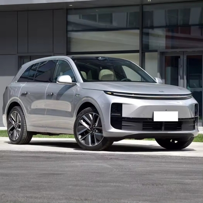 2024 Hybrid Lixiang Li L6 Electric Luxe SUV met automatische versnellingsbak en modern design