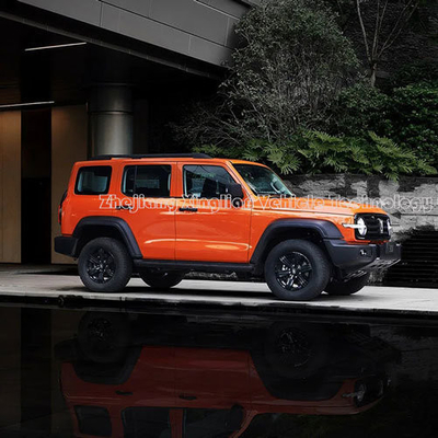 Great Wall Motor Tank 300 Challenger Benzinauto met open carrosserie en 5 zitplaatsen