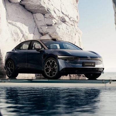 2024 5 zitplaatsen Zeekr 007 4WD Energy Electric Electronic Car voor op maat gemaakte vereisten
