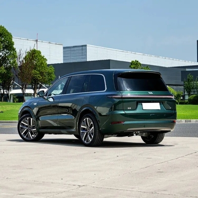 Stock Lixiang L9 Gold Energy Electric Hybrid Car Wit interieur 5 deuren 6 zitplaatsen SUV