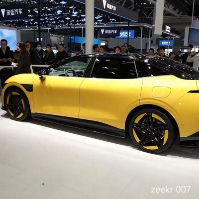 2024 Zeekr 007 Electric Car 2WD High Speed 210km/H Vijf zitplaatsen BEV voor 5 passagiers gemaakt