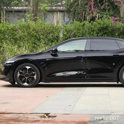 2024 Zeekr 007 Electric Car 2WD High Speed 210km/H Vijf zitplaatsen BEV voor 5 passagiers gemaakt