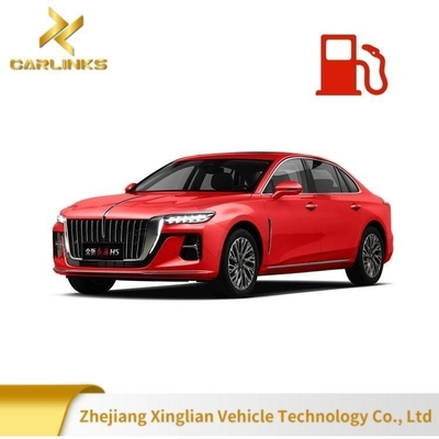 Chinese luxe merken Hongqi H5 MID-Size 5 zitplaatsen Sedan brandstofvoertuig Links in 2024
