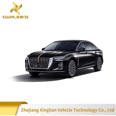 Chinese luxe merken Hongqi H5 MID-Size 5 zitplaatsen Sedan brandstofvoertuig Links in 2024