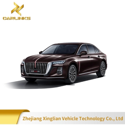 Chinese luxe merken Hongqi H5 MID-Size 5 zitplaatsen Sedan brandstofvoertuig Links in 2024