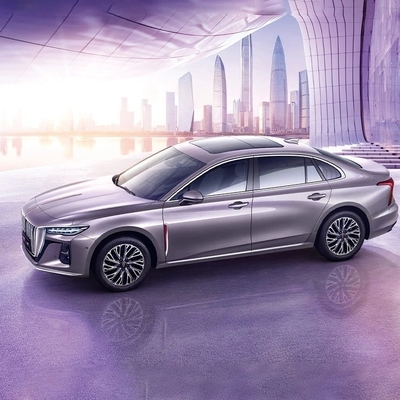 Gebruikte FAW Hongqi H5 2024 2.0T Sedan 8AT Gear FWD Fluent Version Gebruikte auto