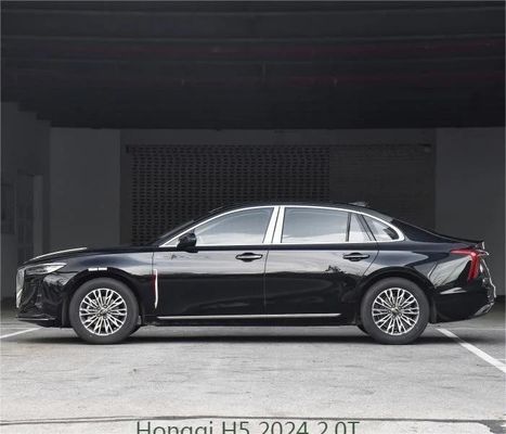 Rode vlag Hongqi H5 2024 1.6-2.0L Benzinauto MID-Size Sedan Luxe met 5 zitplaatsen
