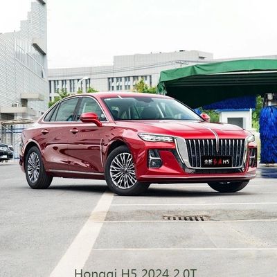 Gebruikte 2024 Luxury Hongqi H5 2.0t 1.5t Gasoline Hybrid Car MID-Size Sedan Rode vlag H5