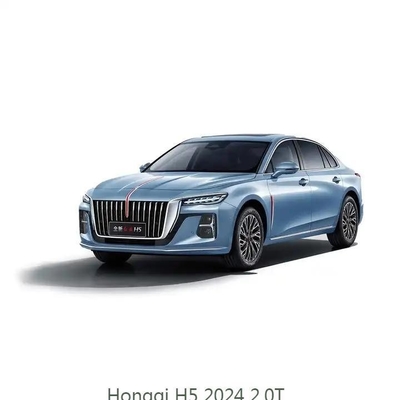 2024 Hongqi H5 2.0T Linksstuurbrandstof 4-deurs Auto gemaakt in Smart Union Flag Enjoy Edition