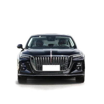 Familie Chinese benzine auto Hongqi H5 met 5 zitplaatsen gesloten carrosserie type Links stuur