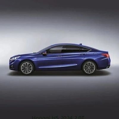 Luxe benzine auto Hongqi H5 High Speed 1.5t 169HP 5 zitplaatsen MID-Size Sedan Max Speed 230km/H