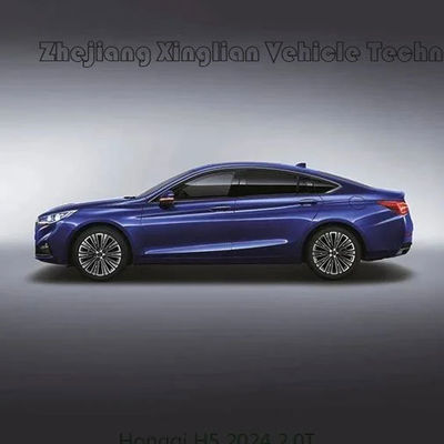 Luxe Chinese benzinewagens Hongqi H5 8at 1.5t/2.0t Gesloten carrosserie type Automatische versnellingsbak