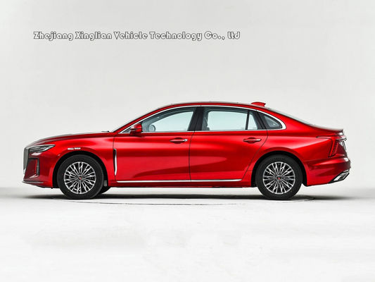 Hongqi H5 Sedan Voiture 2023 2.0t/1.5t brandstof auto met 8AT versnelling Chinese merken aanbevelen