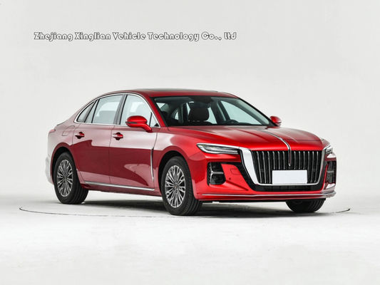 Klantvoorkeur Hongqi H5 2.0t model met turbomotor Automatische versnellingsbak Links stuur