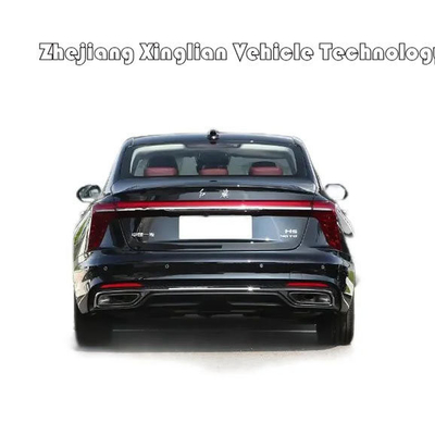 Rode vlag Hongqi H5 2024 2.0t 1.5t Benzine MID-Size Sedan met links stuur