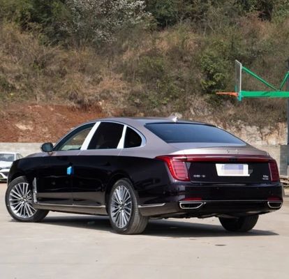 Hongqi H9 3.0t benzine sedan auto 283HP met 5 zitplaatsen en e-mail of telefoon on-line service
