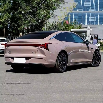 2023 Volledig afgesloten personenauto Neta Aya Elektrische auto Fwd 4070*1690*1540mm 101km/h