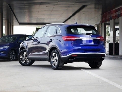 Hongqi HS5 2023 2.0t binnenlands bedrijfsvoertuig voor Mgnt-certificering ISO14001