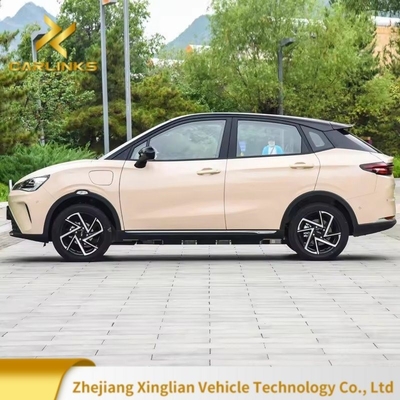 Nezha Aya 401 Lite De 5-zits SUV met een maximale snelheid van 101 km en 5 deuren in 2023