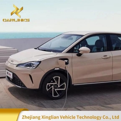 Nezha Aya Long Range SUV met Pure Electric Energy 2420mm wielbasis en 318-401km bereik