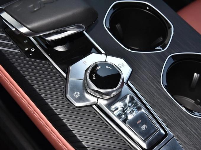 Hot Selling China Sale Trade Chang′an Uni-T  Cars for Sale Online