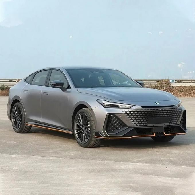 Chang′an Uni-V 2022 2023 Wholesale Phev Changan Uni-V 1.5t 2.0t Coupe Idd Plug-in New Energy Car New